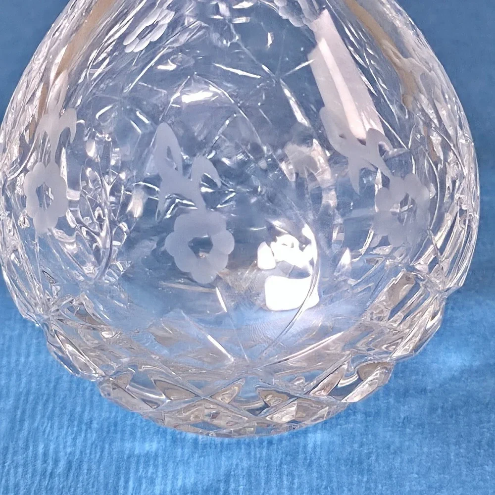 Rogaska Gallia Crystal Violet Bud Vase Etched Floral Diamond Cut Luxury Glass 4